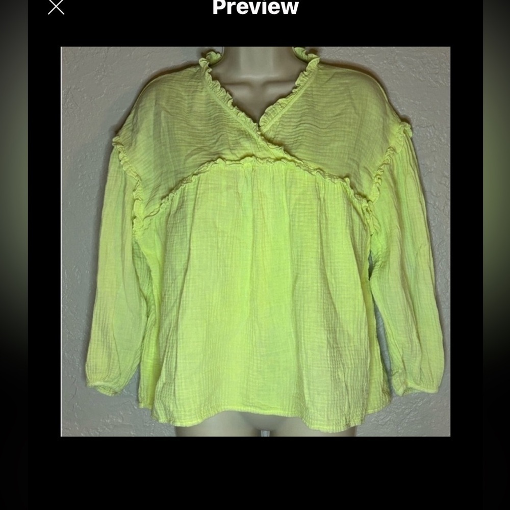 Zara light lime green color with long sleeve, lightweight size 13-14